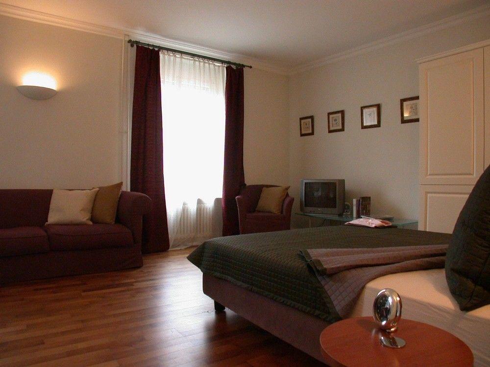 Visionapartments Albertstrasse - Contactless Check-In Zurich Extérieur photo
